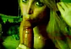 FantasyHD - ماساژ پا لکسی دیویس را به حالت خنده دار سایت سکسی sex021 می کند